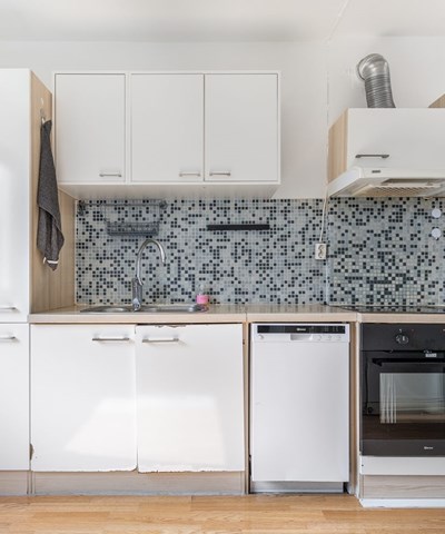 Rödkullastigen 6E Almhög