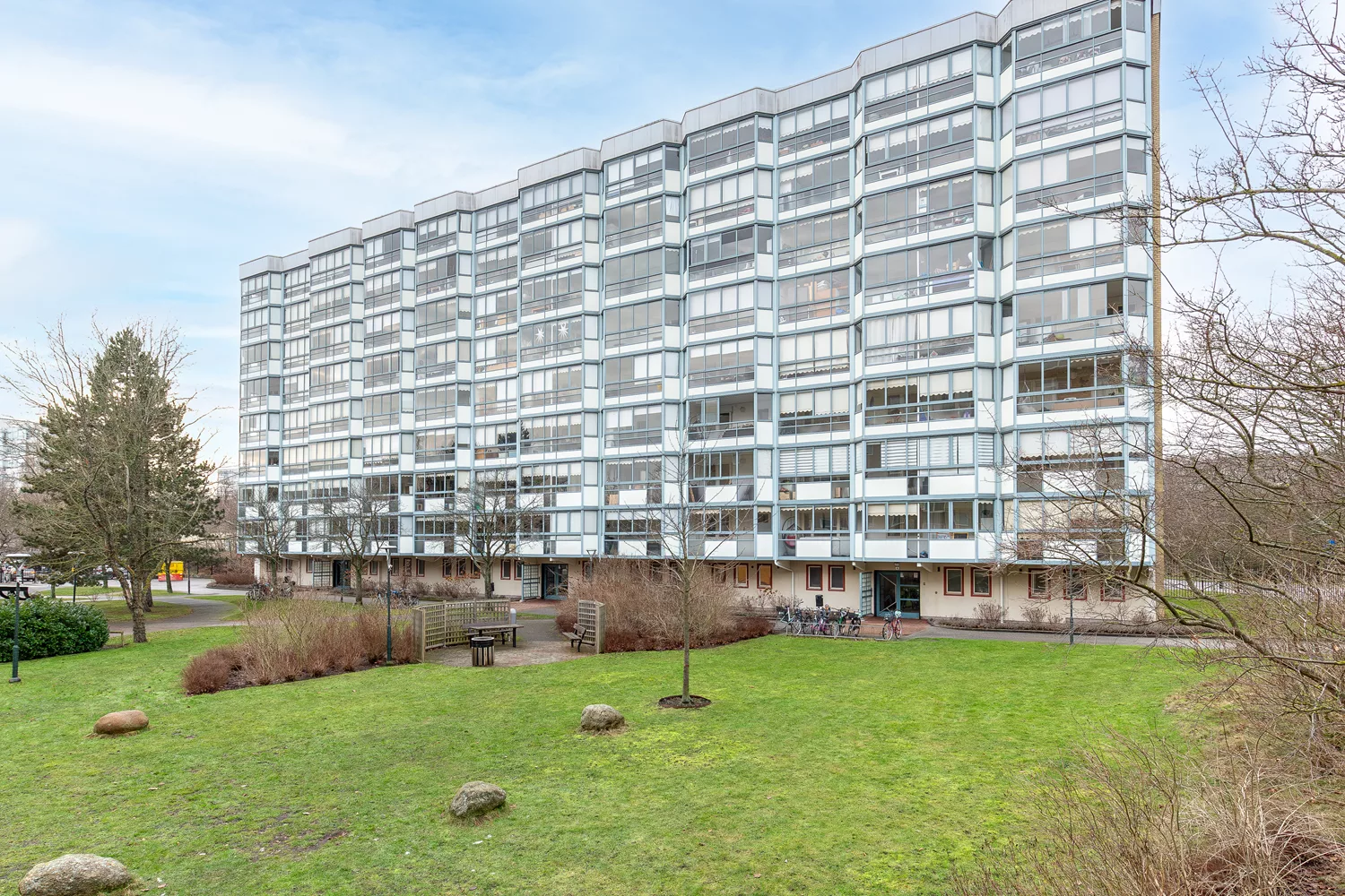 Von Lingens väg 4-15