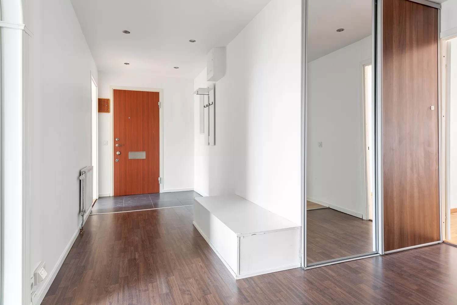 Von Lingens väg 4-4