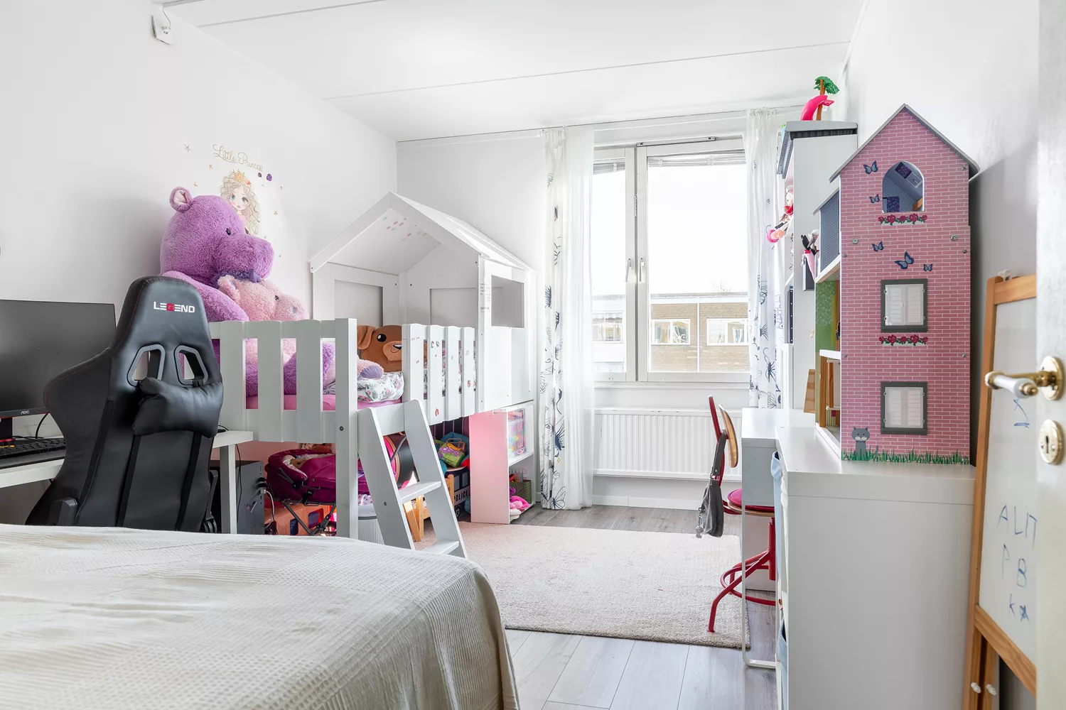 Axel Danielssons väg 15-12