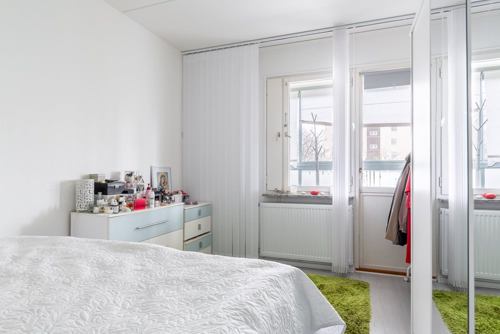 Von Lingens väg 17-1